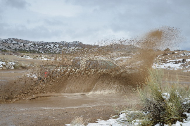 Ford    Raptor 9 