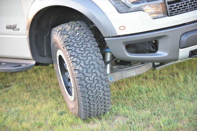 Ford    Raptor 9 