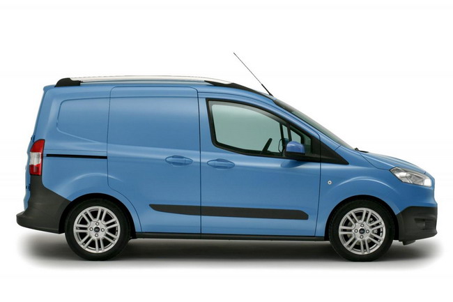 Ford Transit Courier представлен в Бирмингеме