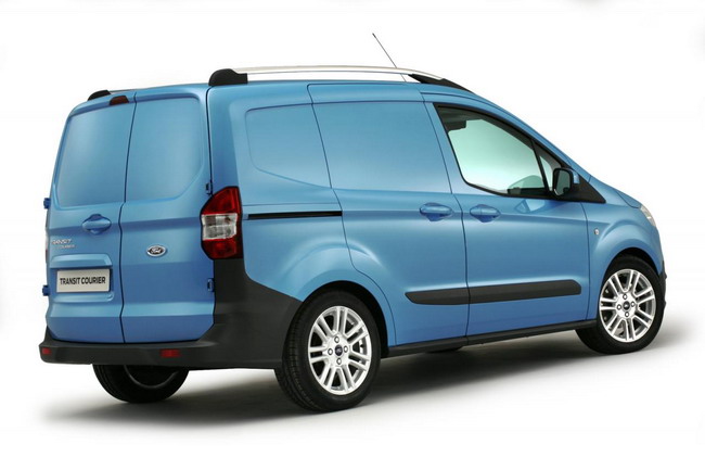 Ford Transit Courier представлен в Бирмингеме