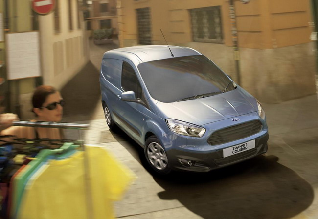 Ford Transit Courier представлен в Бирмингеме