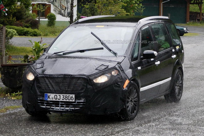 2014 Ford Galaxy проходит испытания в Европе