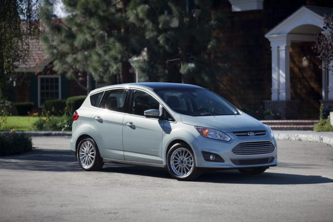 Ford показал гибридный C-MAX 2014 модельного года