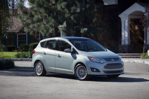 Ford показал гибридный C-MAX 2014 модельного года
