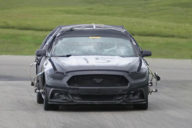 Последние шпионские фотографии Ford Mustang