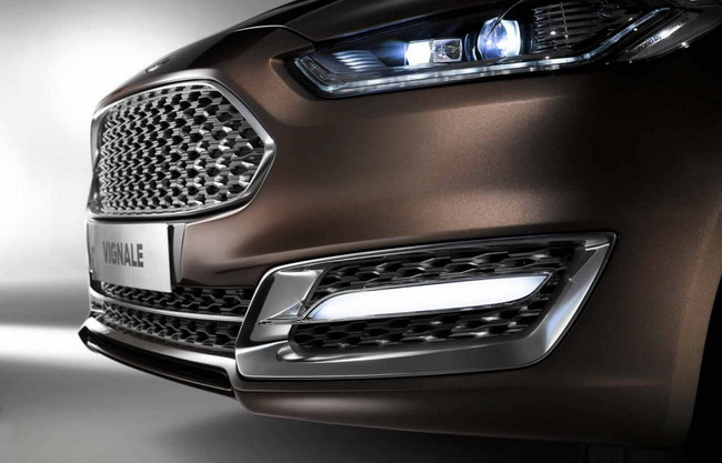  Ford Mondeo Vignale