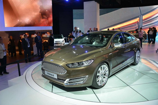 Ford Mondeo Vignale    