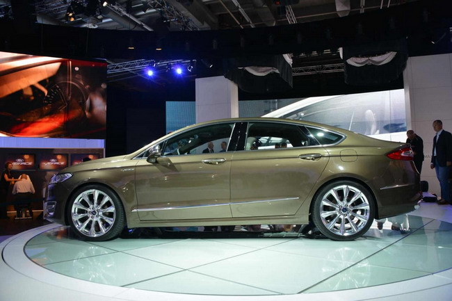 Ford Mondeo Vignale    