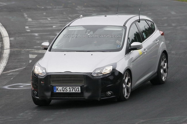      Ford Focus ST 2014