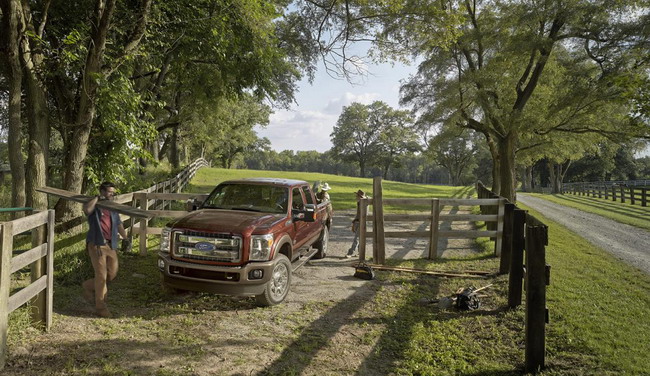 Ford представил модернизированную линейку F-Series