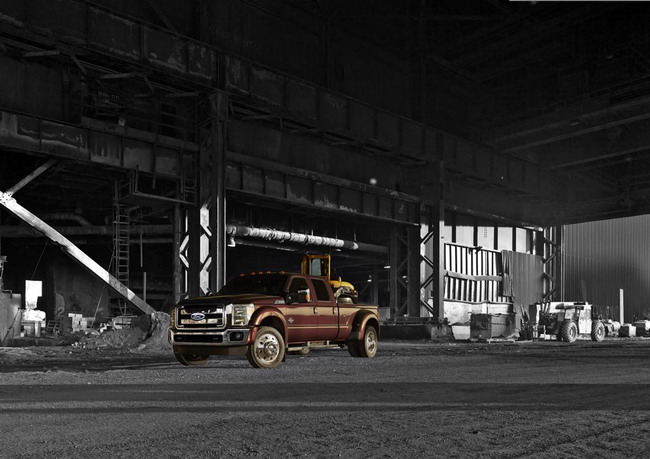 Ford представил модернизированную линейку F-Series