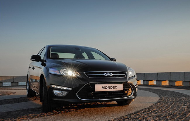 Ford Focus  Ford Mondeo  