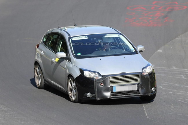  Ford Focus  Focus ST  