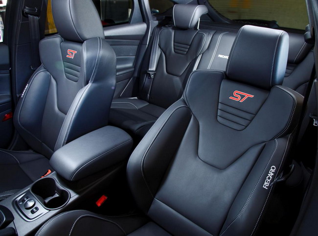 Ограниченное издание Ford Focus ST-H