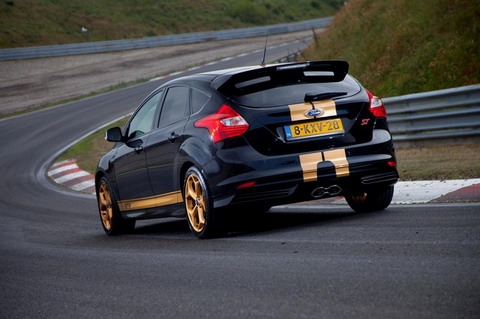 Ограниченное издание Ford Focus ST-H