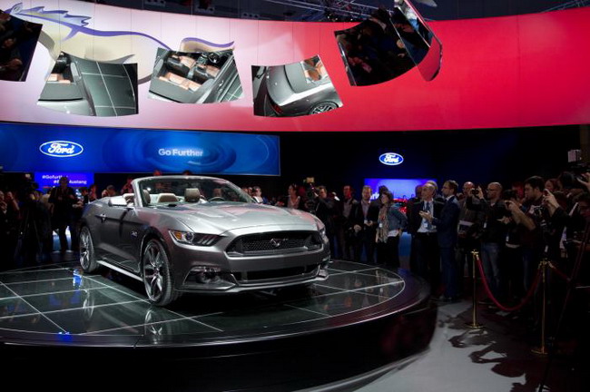 2015 Ford Mustang Convertible представлен
