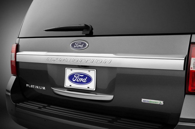2015 Ford Expedition представлен с двигателем EcoBoost V6