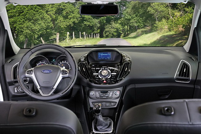 Фото Ford B-Max