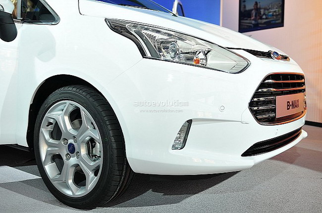 Фото Ford B-Max