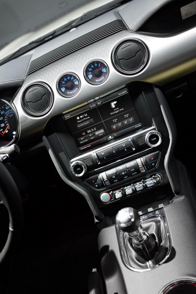 Ford Mustang Limited Edition к 50-летнему юбилею