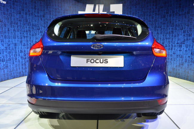 2015 Ford Focus: Видео с Женевского автосалона