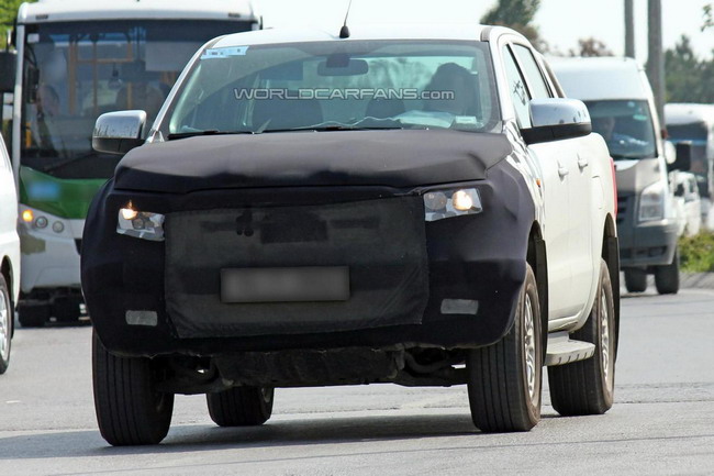 Обновленный Ford Ranger впервые пойман шпионами