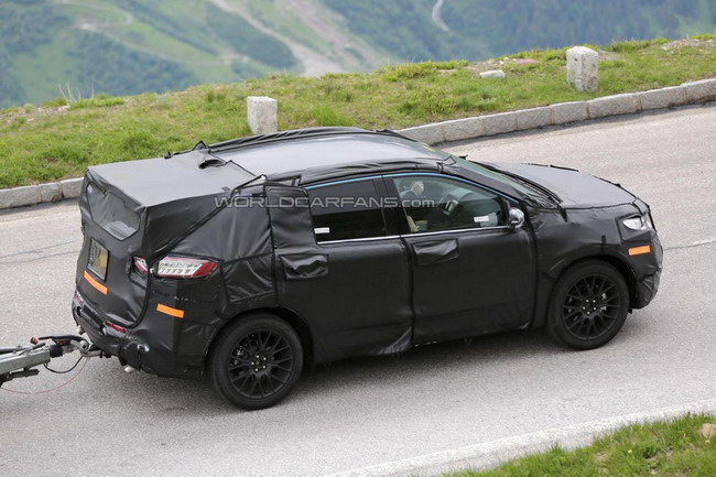 2015 Ford Edge: Первые шпионские фото