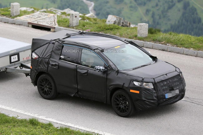 2015 Ford Edge: Первые шпионские фото
