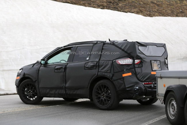 2015 Ford Edge: Первые шпионские фото