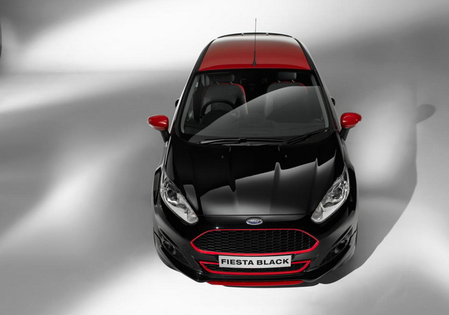 Ford запускает новые версии Fiesta