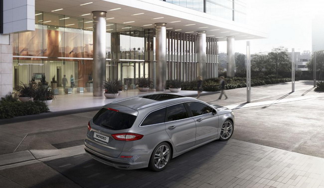 Новый Ford Mondeo поступит к европейским дилерам в октябре