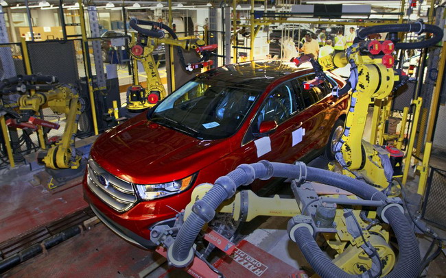 2015 Ford Edge идет в производство [видео]
