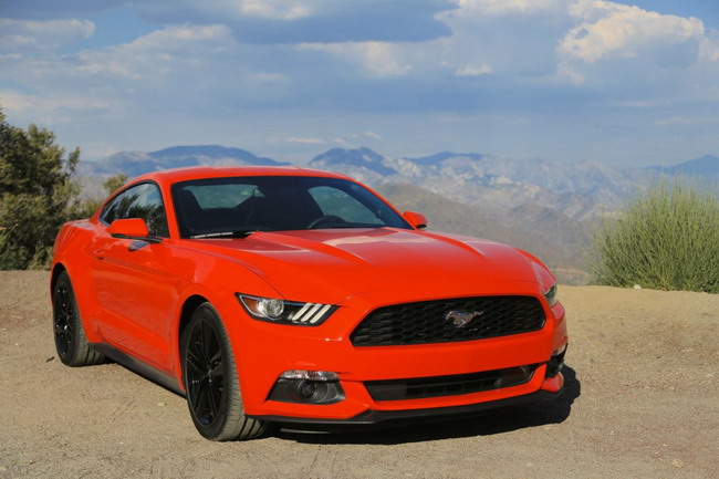 Форд показывает создание 2015 Mustang [Видео]